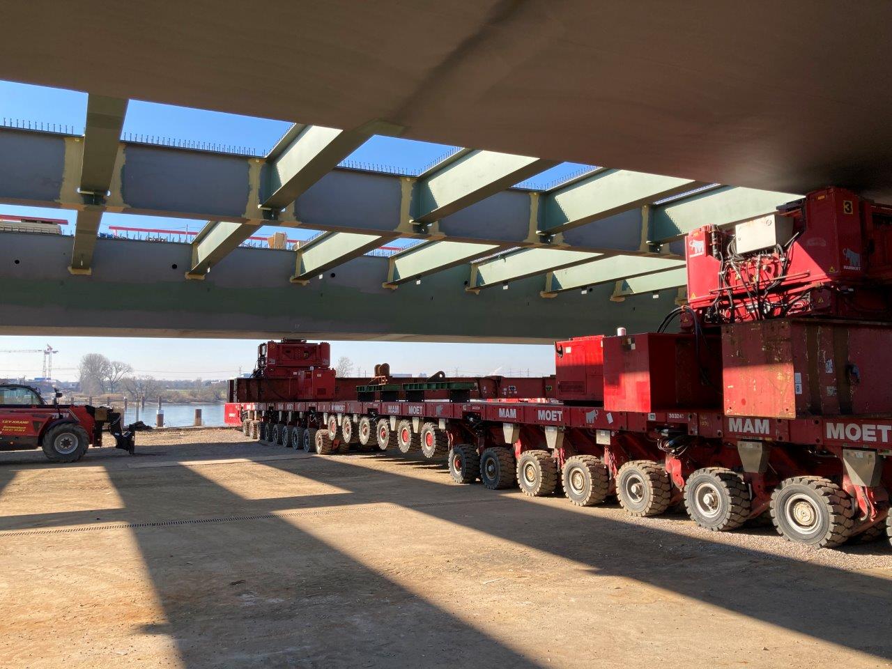 Stahlbauteil der neuen Rheinbrücke Leverkusen